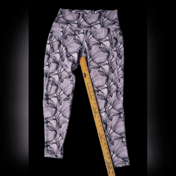 BuffBunny Collection Limitless citrus lilac leggings - Picture 8 of 15